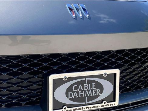 Used 2025 Buick Envista Avenir FWD image 29