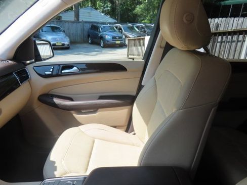 Used 2017 Mercedes-Benz GLE 350 4MATIC image 21