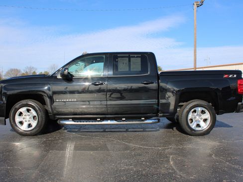 Used 2018 Chevrolet Silverado 1500 LT w/ All Star Edition image 11