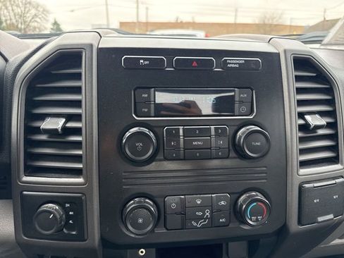 Used 2019 Ford F250 XL w/ Snow Plow Prep Package image 11