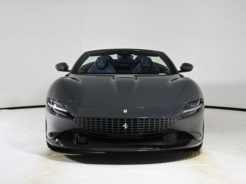 Used 2025 Ferrari Roma Spider image 12