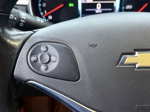 Used 2019 Chevrolet Impala Premier image 16