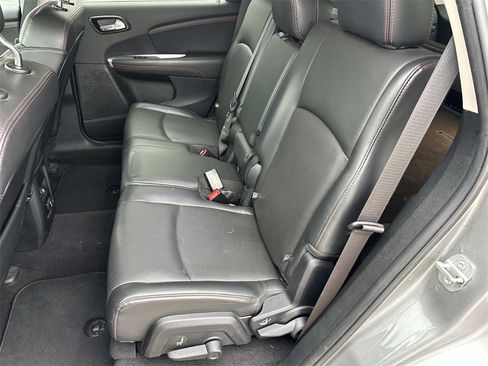Used 2015 Dodge Journey R/T image 11