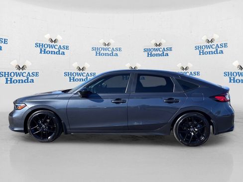 Used 2025 Honda Civic Sport image 4