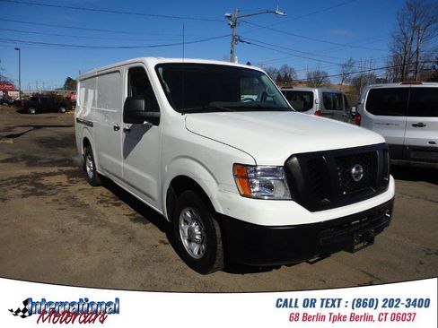 Used 2020 Nissan NV 1500 SV RWD image 3