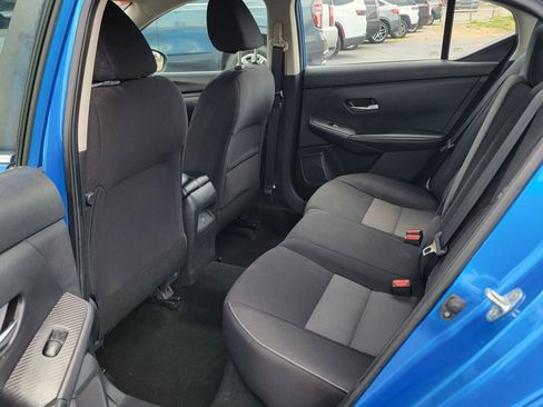 Used 2022 Nissan Sentra SV FWD image 10