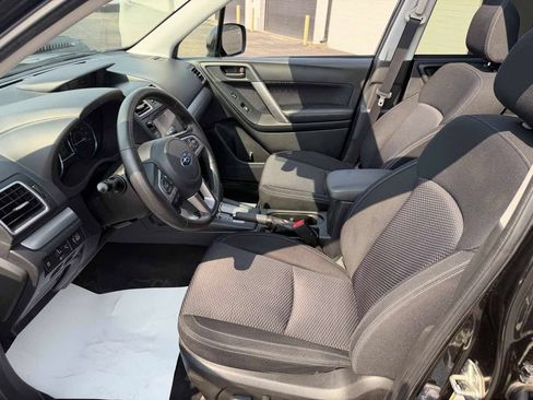 Used 2017 Subaru Forester 2.5i Premium AWD/4WD image 10