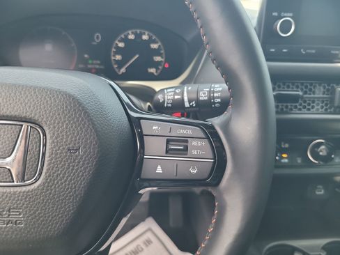 Certified 2025 Honda HR-V Sport image 14