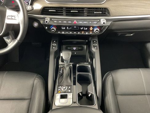 Used 2022 Kia Telluride EX image 14