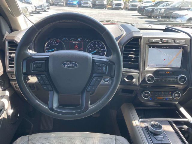 Used 2018 Ford Expedition Limited w/ Equipment Group 302A RWD image 15