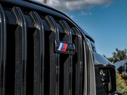 Used 2023 BMW X7 M60i w/ Executive Package AWD/4WD image 58