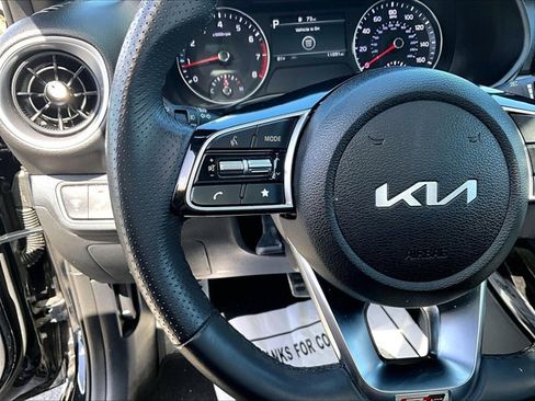 Used 2024 Kia Forte GT-Line w/ GT-Line Premium Package image 19