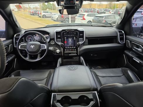 Used 2020 RAM 1500 Laramie image 14