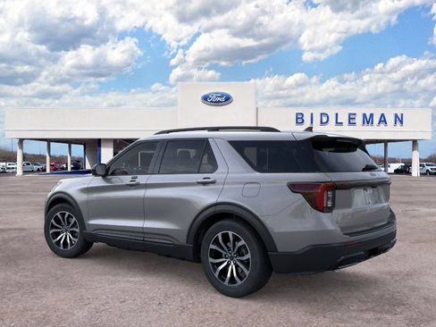 New 2026 Ford Explorer ST-Line AWD/4WD image 4