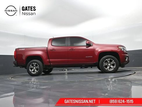 Used 2019 Chevrolet Colorado Z71 AWD/4WD image 39