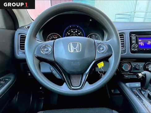 Used 2020 Honda HR-V LX image 5