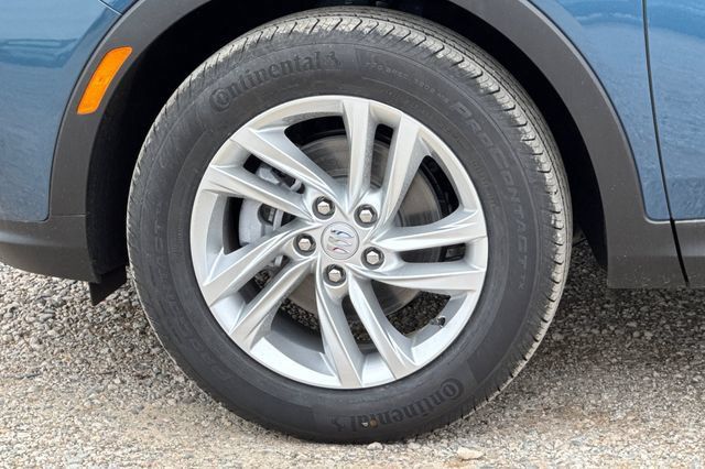 New 2026 Buick Envista Preferred w/ Advanced Safety Package FWD image 30