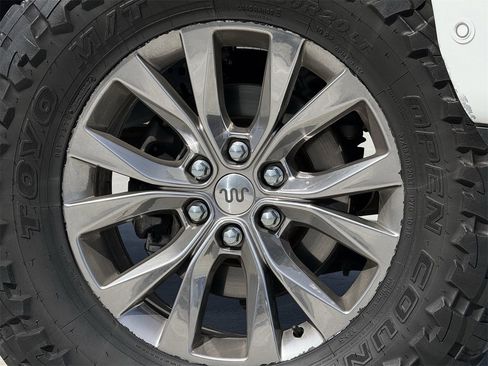 Used 2021 Ford F150 Limited image 9