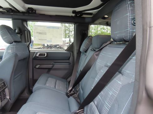 New 2026 Ford Bronco Heritage Edition AWD/4WD image 19