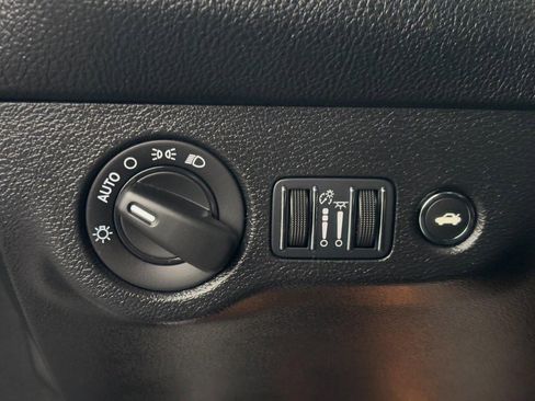 Used 2023 Dodge Challenger R/T Scat Pack image 17