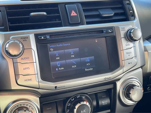 Used 2014 Toyota 4Runner SR5 image 14