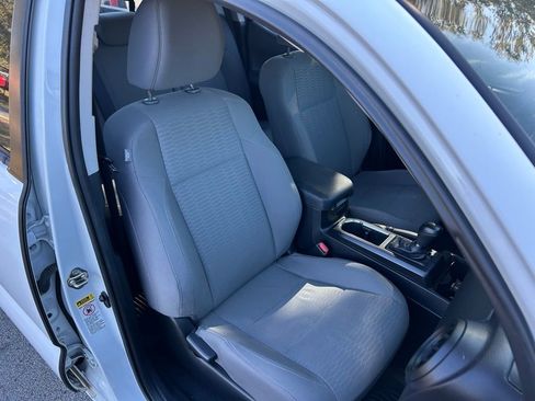 Used 2016 Toyota Tacoma SR image 15