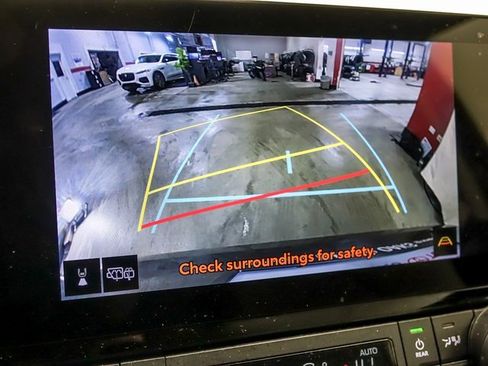 Certified 2024 Toyota Grand Highlander XLE image 18