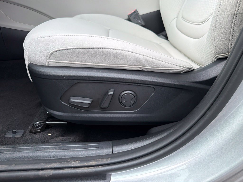 New 2026 Hyundai Tucson SEL Plus AWD/4WD image 16