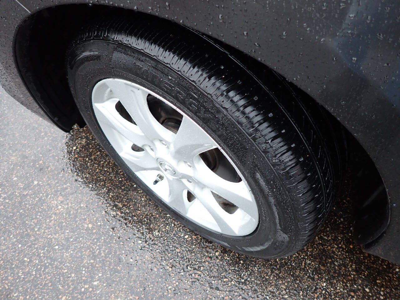 Used 2010 MAZDA MAZDA3 i Touring FWD image 11