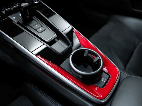Used 2022 Porsche 911 Turbo S AWD/4WD image 30
