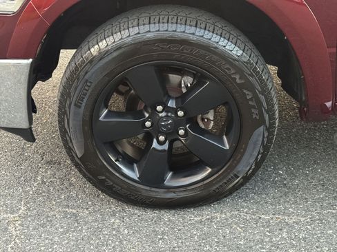 Used 2018 RAM 1500 Outdoorsman AWD/4WD image 13