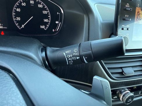 Used 2019 Honda Accord Touring image 37