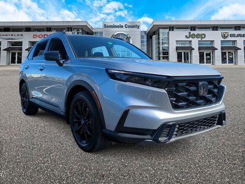 Used 2024 Honda CR-V Sport image 2
