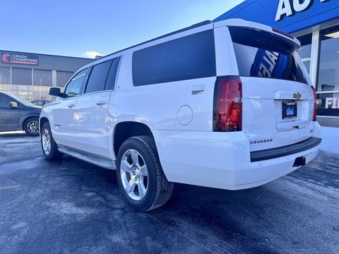 Used 2015 Chevrolet Suburban LT image 16