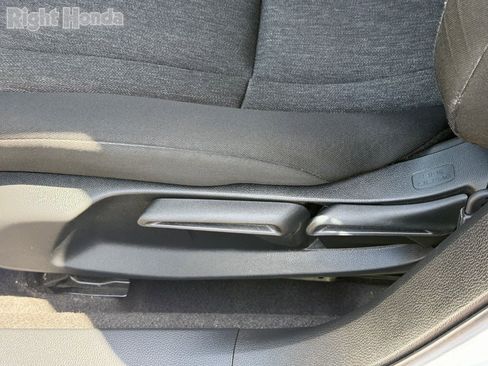 Certified 2023 Honda Accord LX image 18