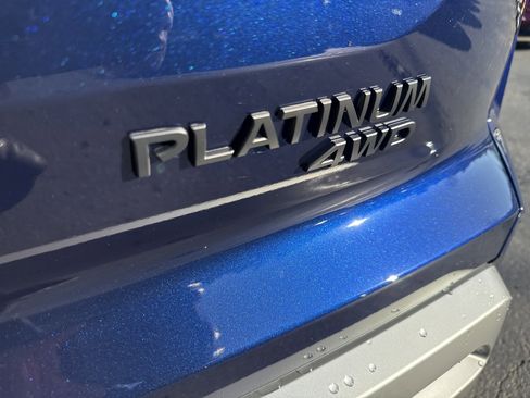 New 2025 Nissan Pathfinder Platinum w/ Black Appearance Package image 7