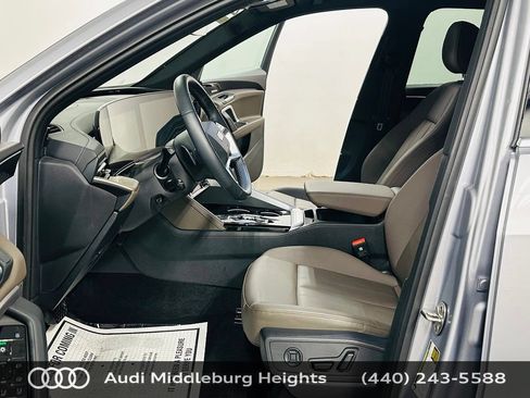 Certified 2025 Audi Q5 Premium AWD/4WD image 12