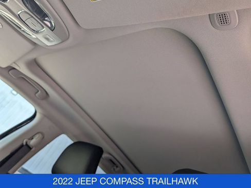 Used 2022 Jeep Compass Trailhawk w/ Trailhawk Elite Group AWD/4WD image 16