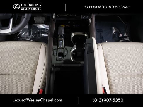 Certified 2023 Lexus RX 350 FWD w/ Accessory Package image 19