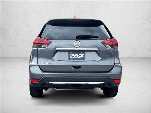Used 2020 Nissan Rogue S FWD image 4