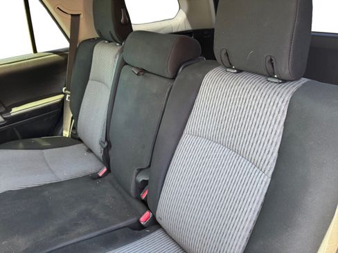 Used 2015 Toyota 4Runner SR5 RWD image 16