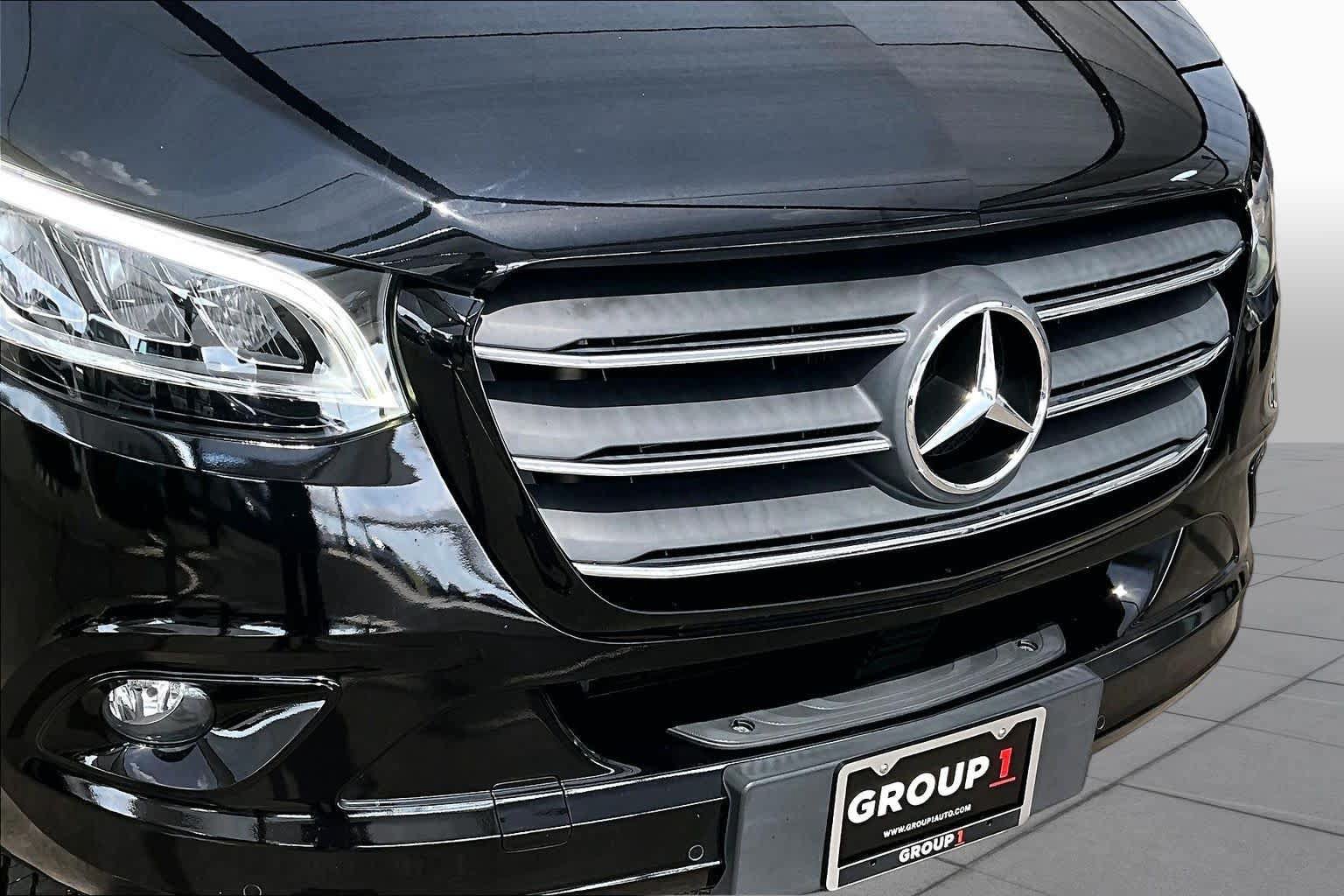 Used 2023 Mercedes-Benz Sprinter 1500 image 29