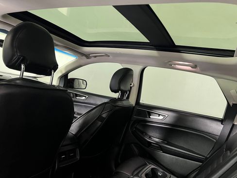 Used 2016 Ford Edge SEL image 32