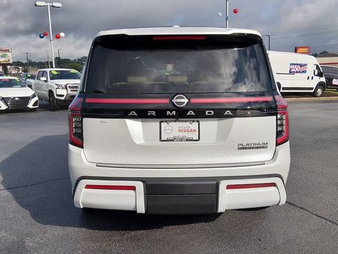 Certified 2026 Nissan Armada Platinum Reserve AWD/4WD image 4