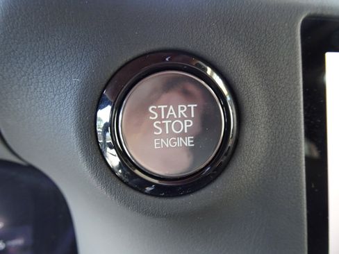 Used 2024 Lexus GX 550 w/ Accessory Package (2T) AWD/4WD image 29