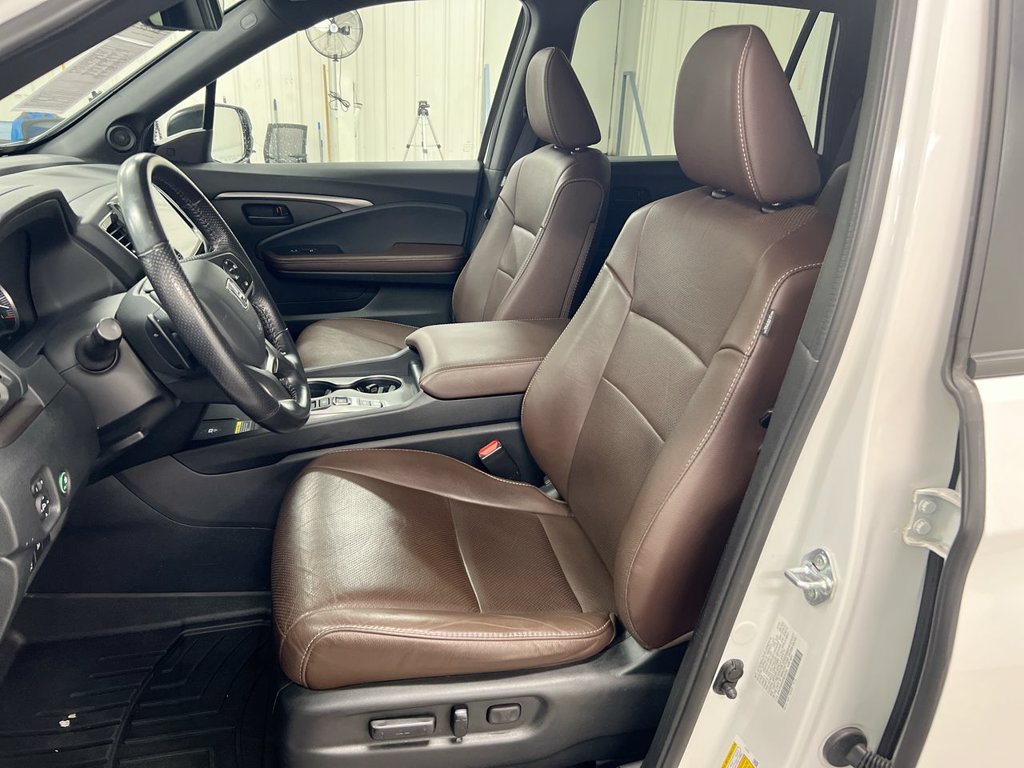 Used 2024 Honda Passport EX-L image 20