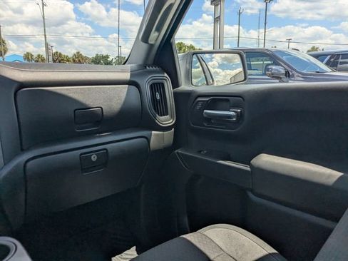 Used 2022 Chevrolet Silverado 1500 Custom RWD image 16