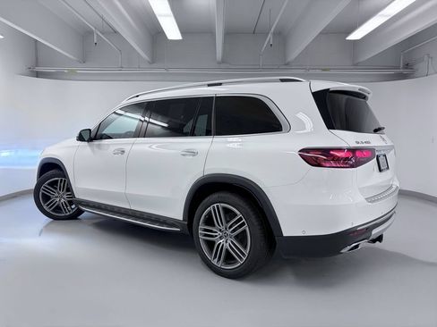 Certified 2025 Mercedes-Benz GLS 450 4MATIC image 8