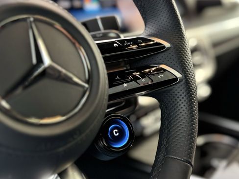 Used 2025 Mercedes-Benz G 63 AMG 4MATIC image 21