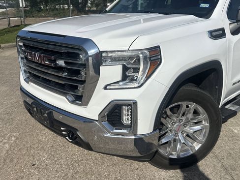 Used 2021 GMC Sierra 1500 SLT RWD image 2